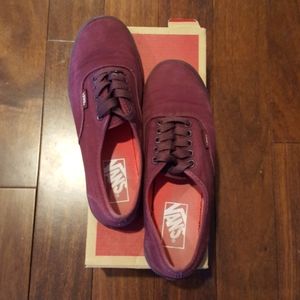 Vans authentic lo pro size 5.5